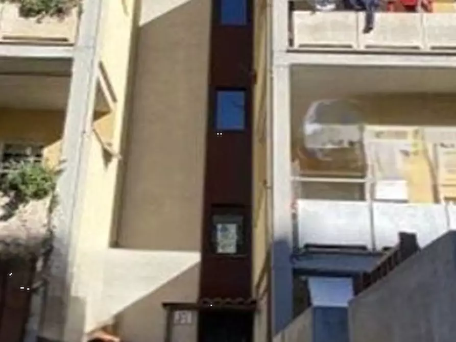 Immagine 2 di Appartamento in vendita  in Viale delle Arti a Pomezia