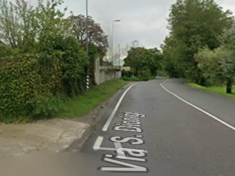 Immagine 10 di Appartamento in vendita  in Via Dionigi a Milano