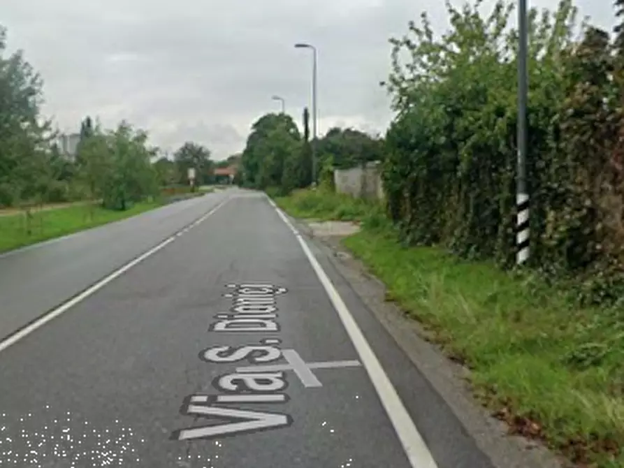 Immagine 8 di Appartamento in vendita  in Via Dionigi a Milano