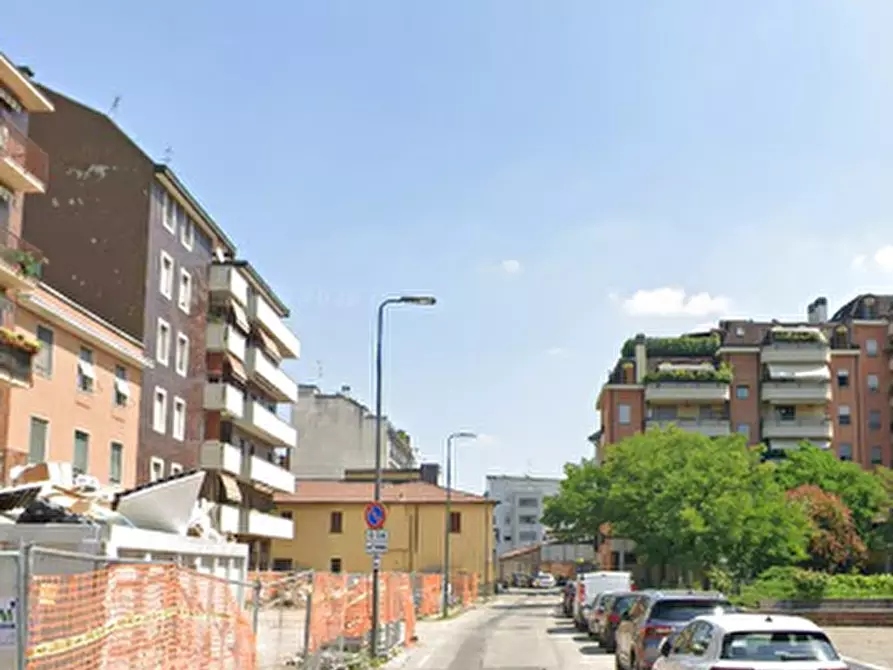 Immagine 2 di Ufficio in vendita  in Via Barnaba Oriani a Milano