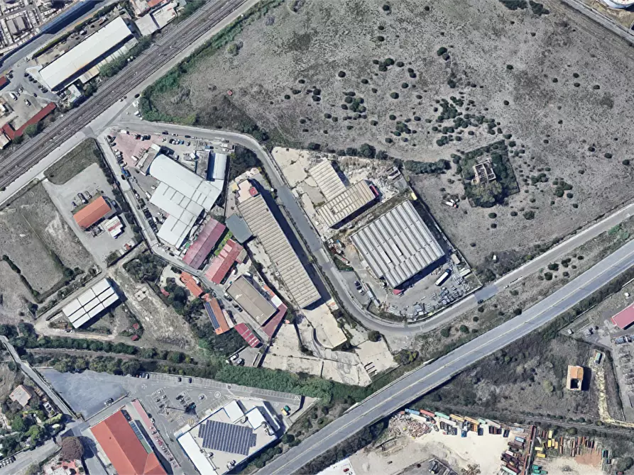 Immagine 8 di Capannone industriale in vendita  in Via Angelo Molinari a Civitavecchia