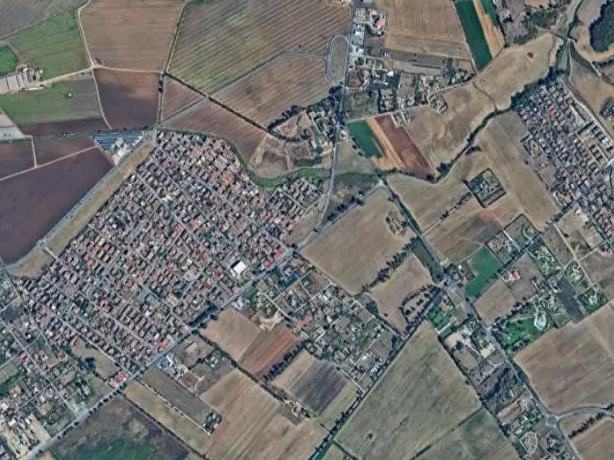 Immagine 11 di Appartamento in vendita  in Via Montecatini a Pomezia