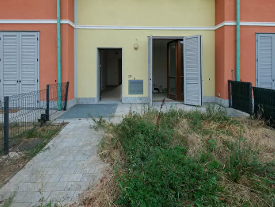Immagine 2 di Appartamento in vendita  in Via Martiri di Cefalonia a Peschiera Borromeo