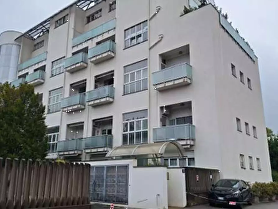 Immagine 1 di Appartamento in vendita  in Via Luigi Ornato a Milano