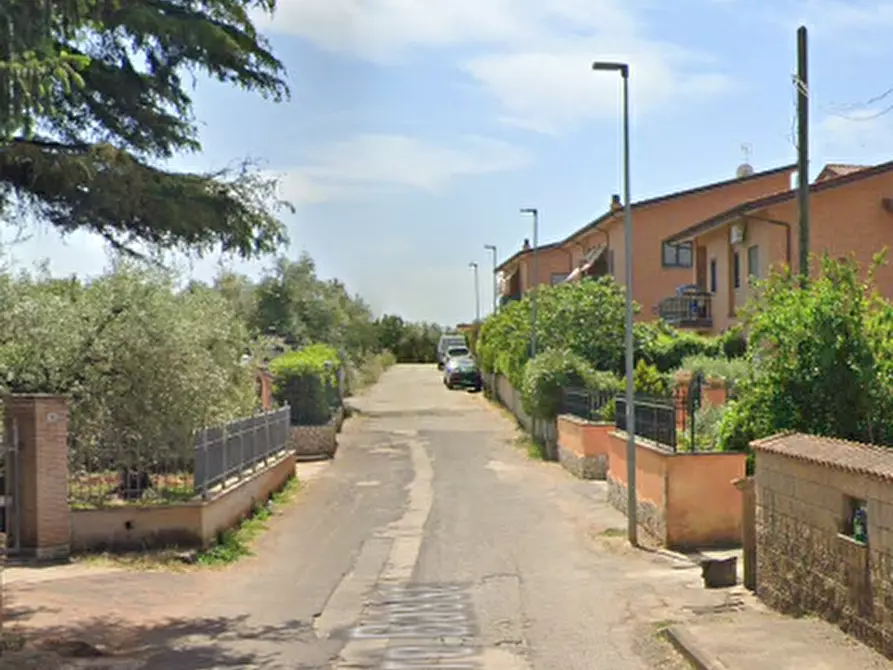 Immagine 13 di Appartamento in vendita  in Via Pascolare Basso a Lanuvio