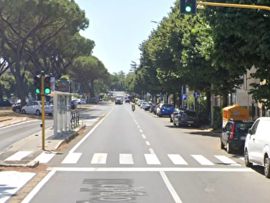 Immagine 16 di Appartamento in vendita  in Viale Palmiro Togliatti a Roma