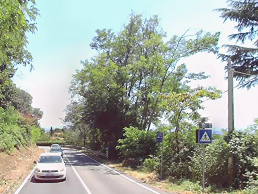 Immagine 6 di Appartamento in vendita  in V. dei Laghi a Velletri