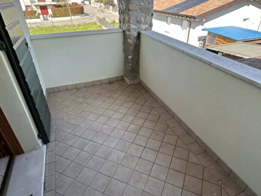 Immagine 5 di Appartamento in vendita  in Via Giorgio Gaber a Castel Goffredo