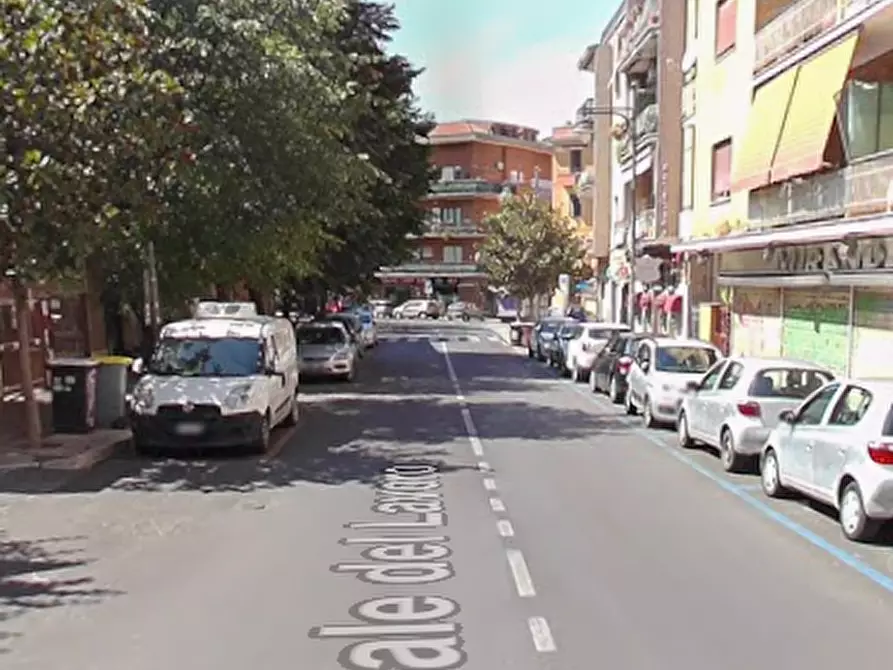 Immagine 5 di Appartamento in vendita  in Viale del Lavoro a Ciampino