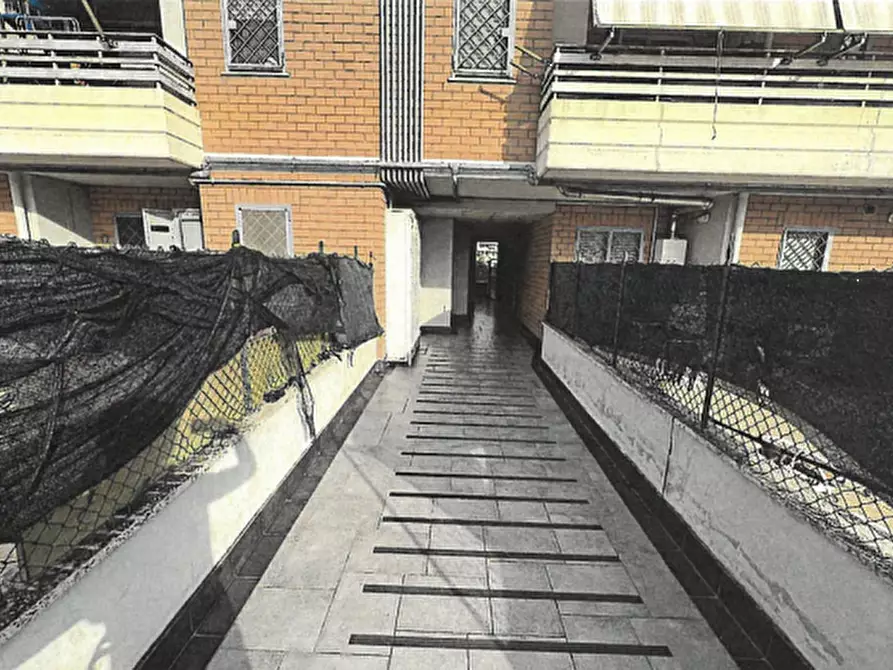 Immagine 3 di Appartamento in vendita  in Viale delle Arti a Pomezia
