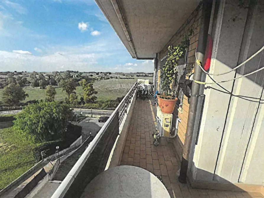 Immagine 4 di Appartamento in vendita  in Viale delle Arti a Pomezia