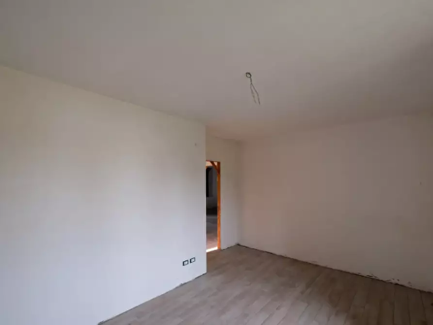 Immagine 11 di Appartamento in vendita  in Via Martiri di Cefalonia a Peschiera Borromeo