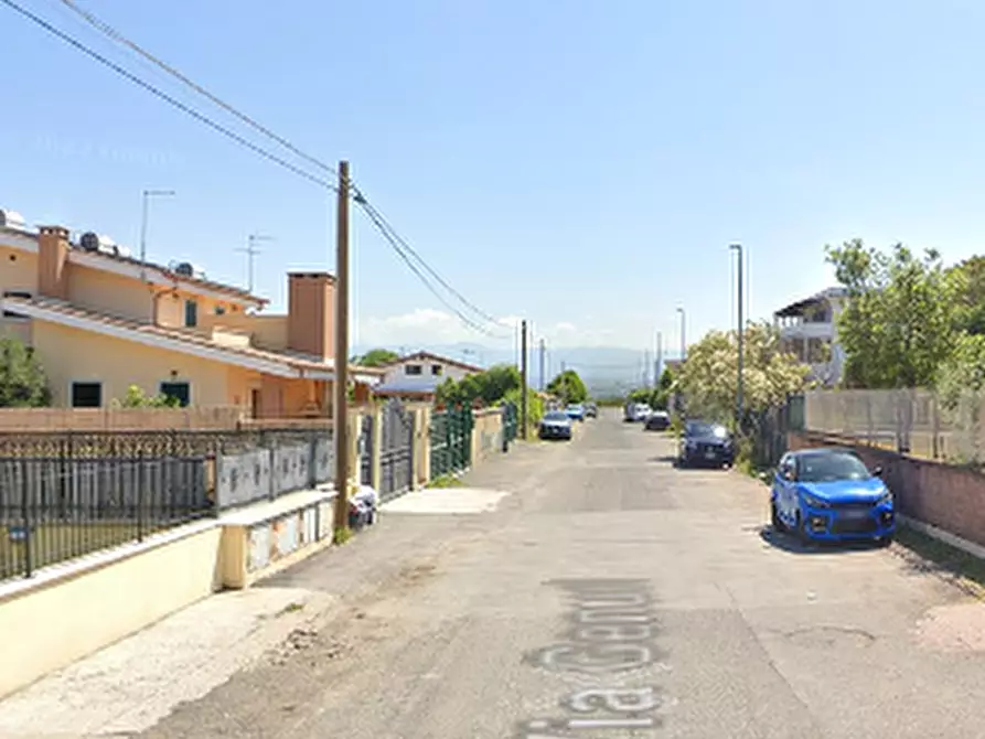 Immagine 7 di Villetta a schiera in vendita  in Via Genuri a Roma