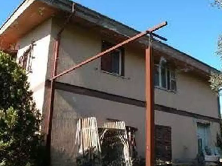 Immagine 3 di Terreno agricolo in vendita  in Via di Santa Fumia a Roma