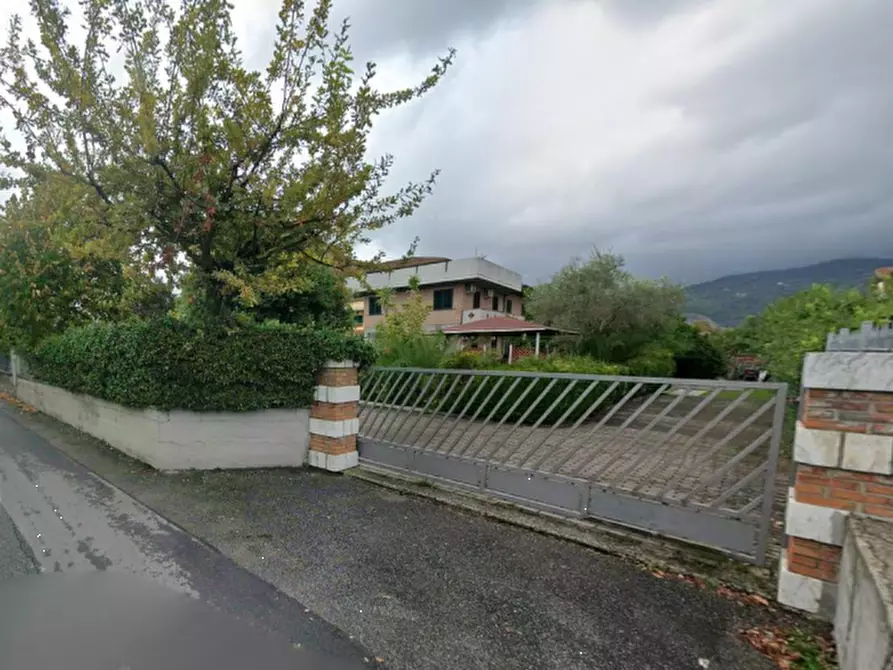 Immagine 3 di Hotel in vendita  in Via Foce Morta a Montignoso