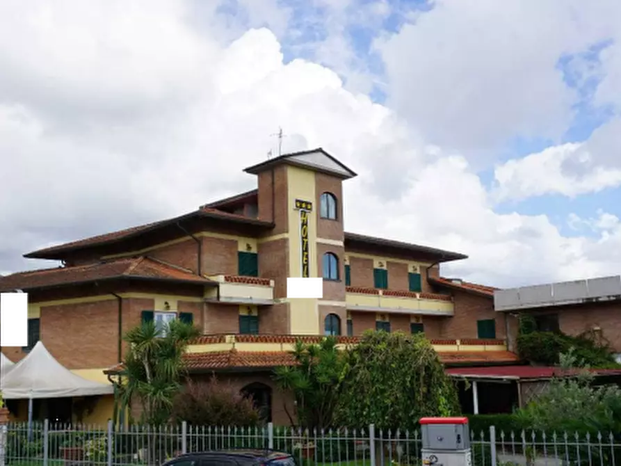 Immagine 6 di Hotel in vendita  in Via Foce Morta a Montignoso