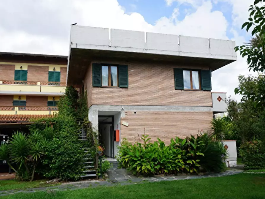 Immagine 11 di Hotel in vendita  in Via Foce Morta a Montignoso