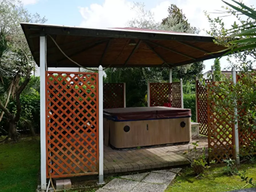 Immagine 12 di Hotel in vendita  in Via Foce Morta a Montignoso