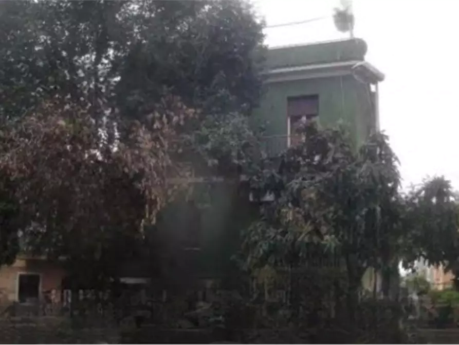 Immagine 1 di Appartamento in vendita  in Viale Palmiro Togliatti a Roma