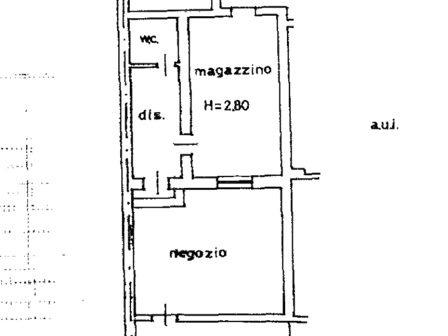 Immagine 11 di Negozio in vendita  in Via Trieste  a Covo