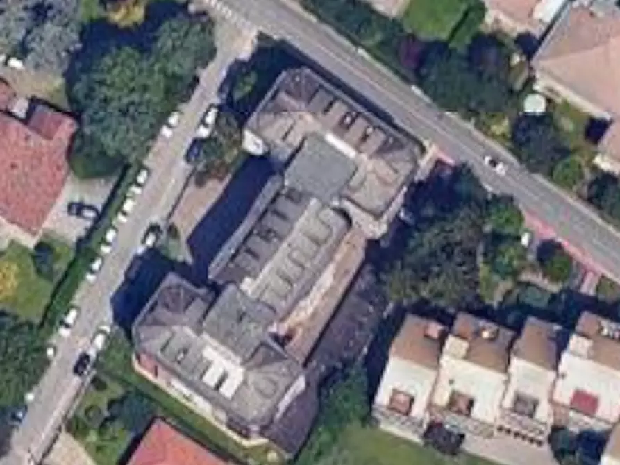 Immagine 17 di Appartamento in vendita  in Via Giovanni Pascoli a Merate