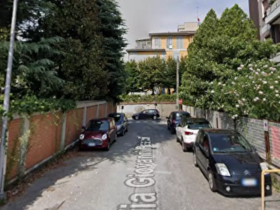 Immagine 11 di Appartamento in vendita  in Via Giovanni Pascoli a Merate