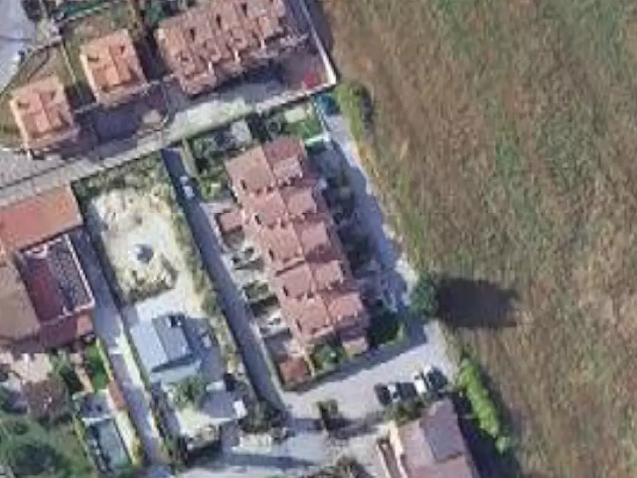 Immagine 13 di Posto auto in vendita  in Via Giorgio Vasari a Guidonia Montecelio