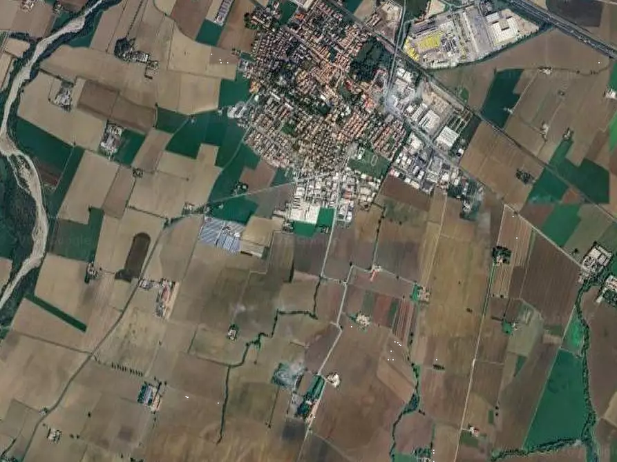 Immagine 9 di Garage in vendita  in Via Bologna a Pontenure