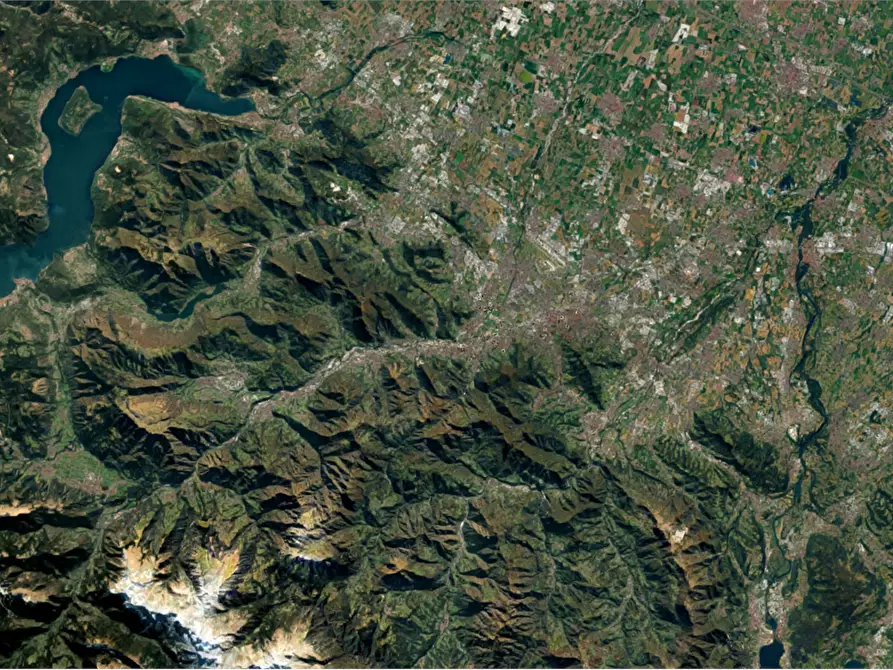 Immagine 21 di Appartamento in vendita  in Via Giuseppe Garibaldi a Nembro