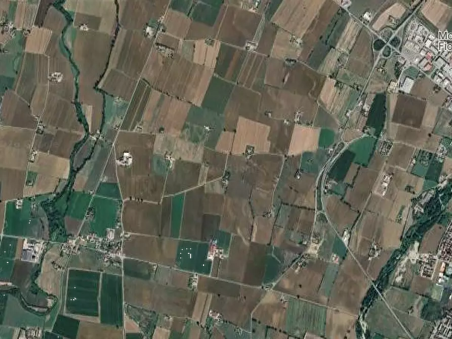 Immagine 3 di Terreno edificabile in vendita  in Via San Protaso a Fiorenzuola D'arda