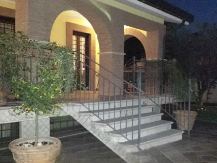 Immagine 7 di Appartamento in vendita  in Via Santa Cristina Gela a Roma