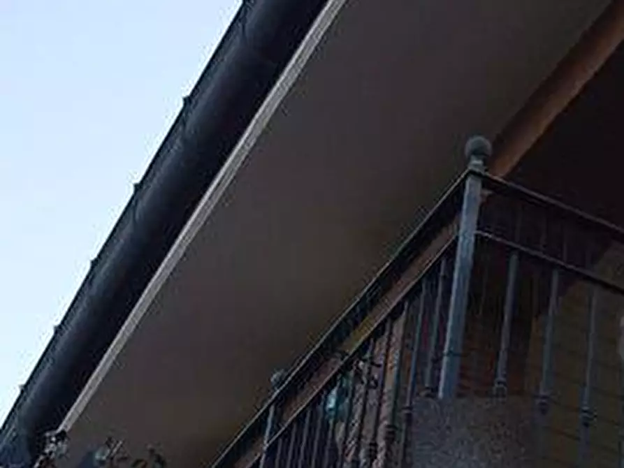 Immagine 8 di Appartamento in vendita  in Via Santa Cristina Gela a Roma