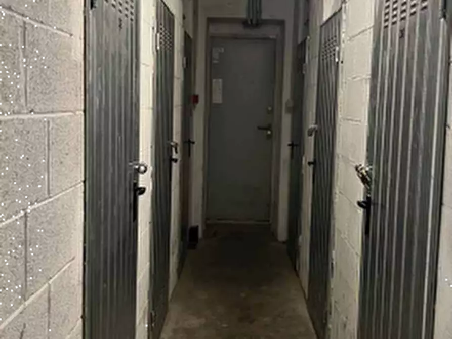 Immagine 9 di Appartamento in vendita  in Via Michele Saponaro a Milano