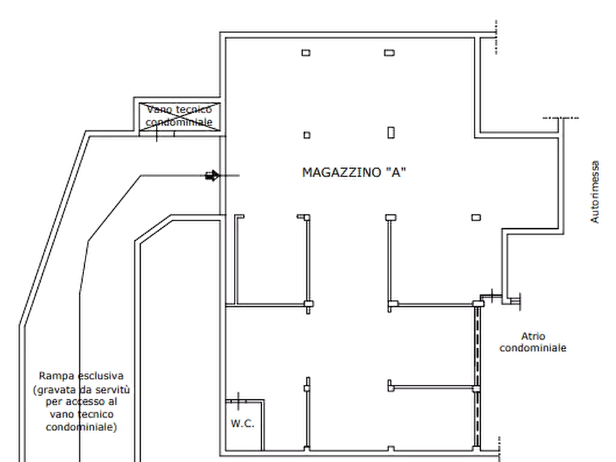 Immagine 8 di Magazzino in vendita  in Corso Italia a Anzio
