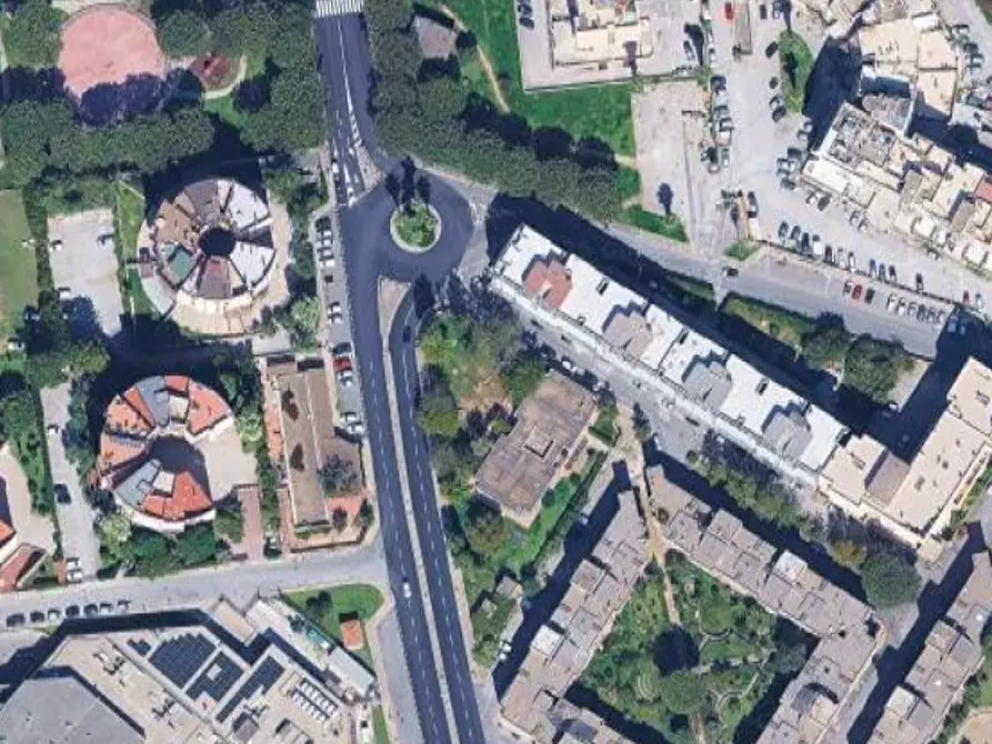 Immagine 11 di Magazzino in vendita  in Corso Italia a Anzio