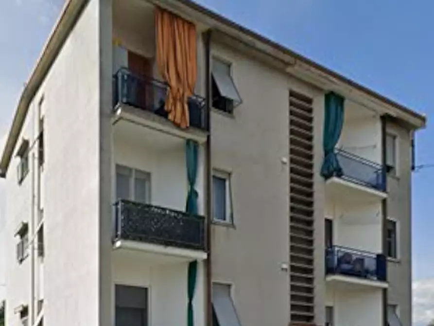 Immagine 13 di Appartamento in vendita  in Via Battisti a Costa Masnaga