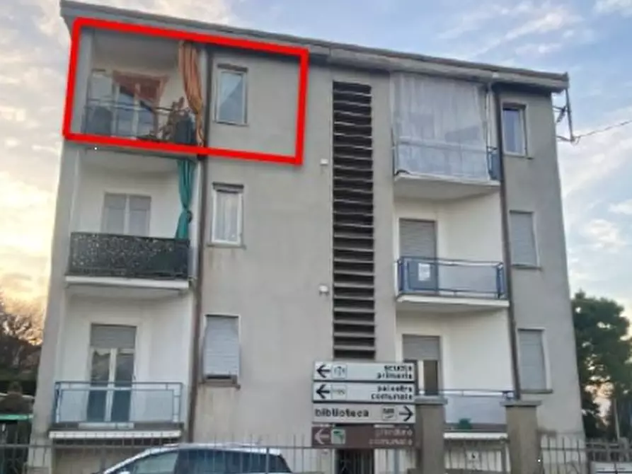 Immagine 18 di Appartamento in vendita  in Via Battisti a Costa Masnaga