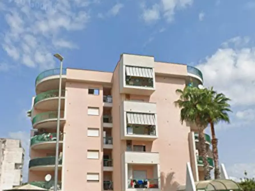 Immagine 4 di Appartamento in vendita  in Corso Italia a Anzio