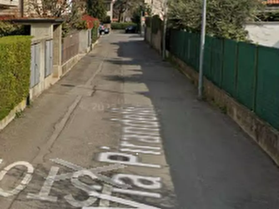 Immagine 7 di Garage in vendita  in Via Pirandello a Seregno