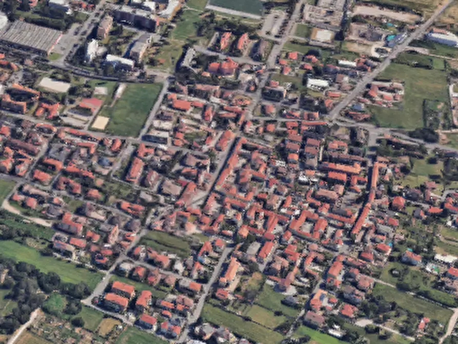 Immagine 10 di Garage in vendita  in Via Pirandello a Seregno