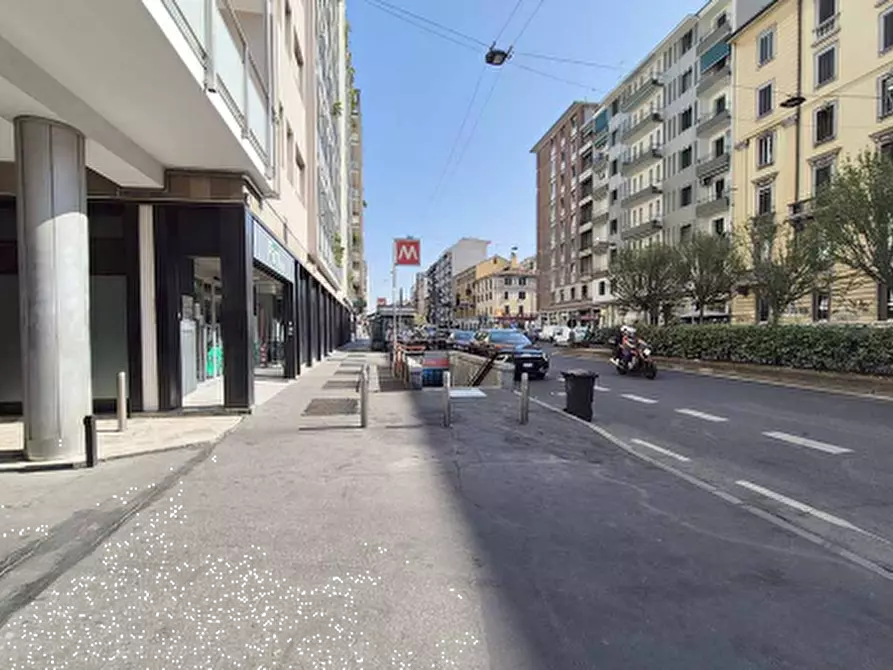 Immagine 2 di Appartamento in vendita  in Viale Monza  a Milano