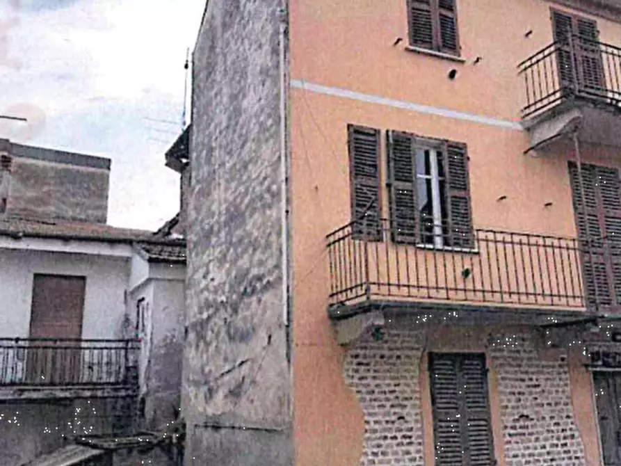 Immagine 4 di Appartamento in vendita  in Via Roma a Castelletto Molina