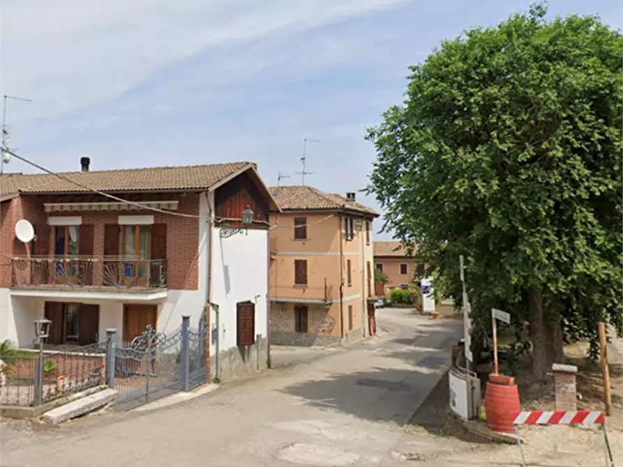 Immagine 6 di Appartamento in vendita  in Via Roma a Castelletto Molina