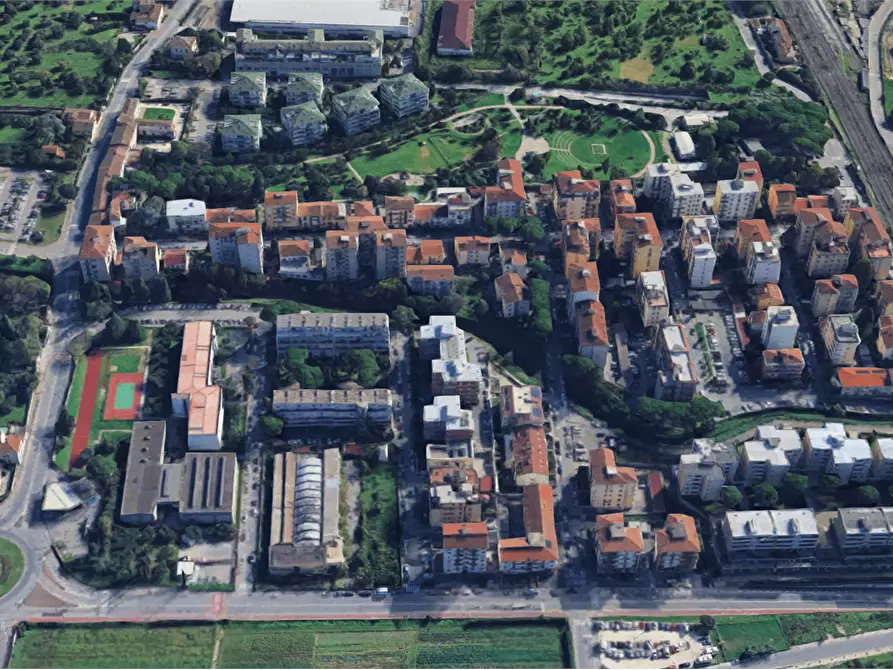 Immagine 10 di Appartamento in vendita  in Via Calatafimi  a Sesto Fiorentino