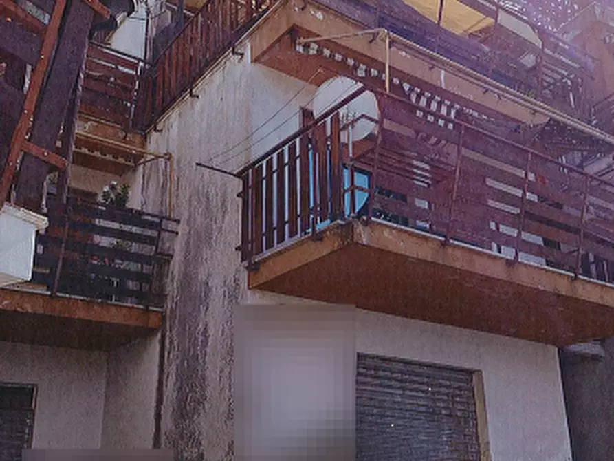 Immagine 2 di Appartamento in vendita  in Via Klitshe a Allumiere