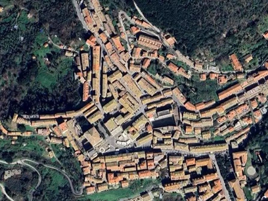 Immagine 5 di Appartamento in vendita  in Via Klitshe a Allumiere