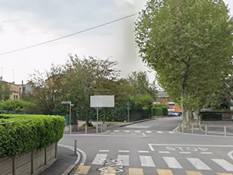 Immagine 10 di Ufficio in vendita  in Via Padre Reginaldo Giuliani a Saronno