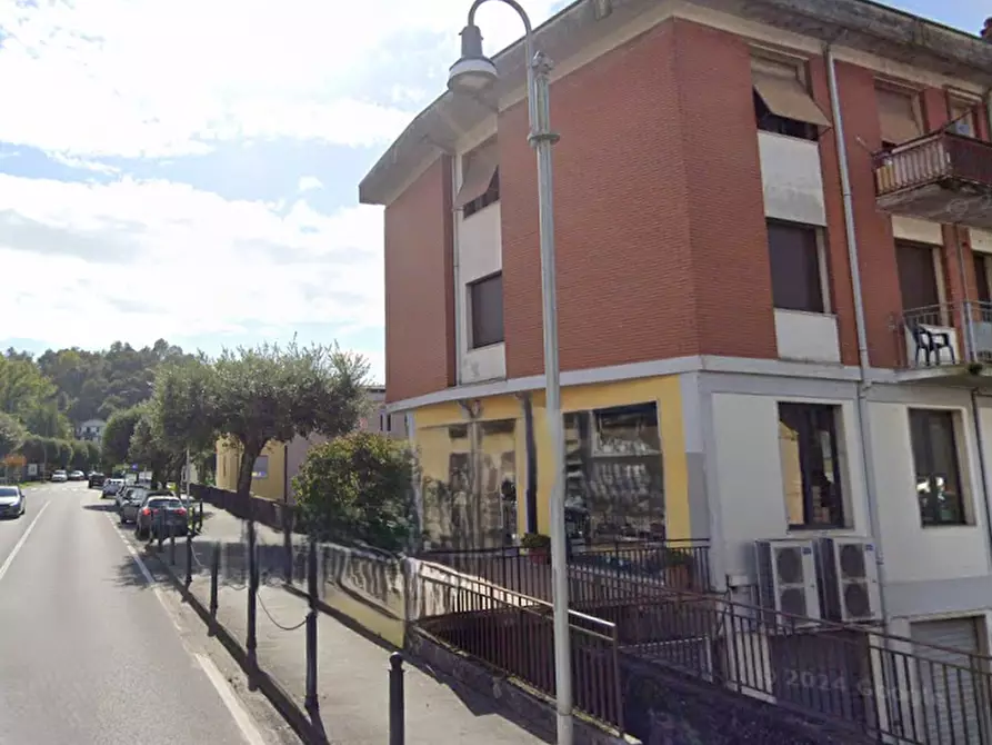 Immagine 8 di Appartamento in vendita  in Via Monsignore Razzoli a Villafranca In Lunigiana