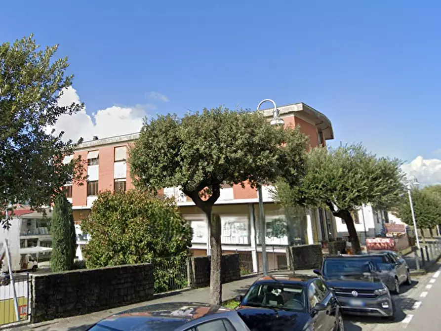 Immagine 9 di Appartamento in vendita  in Via Monsignore Razzoli a Villafranca In Lunigiana
