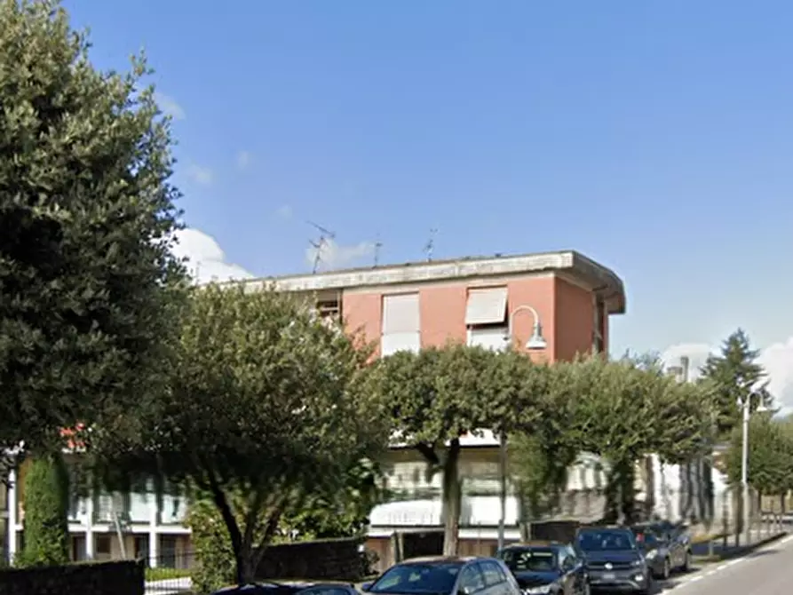 Immagine 18 di Appartamento in vendita  in Via Monsignore Razzoli a Villafranca In Lunigiana